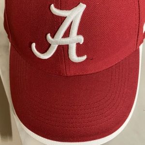 AUTHENTIC AL CRIMSONE TIDE HAT